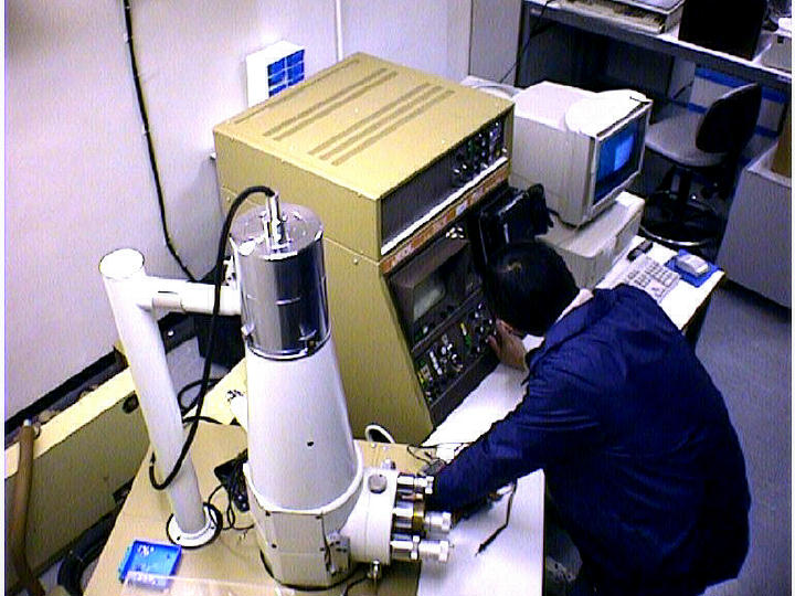 Scanning Electronic Microscope - Jeol JSM35CF